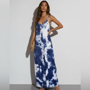 Skivys Blue and White Tie-Dye Maxi Dress